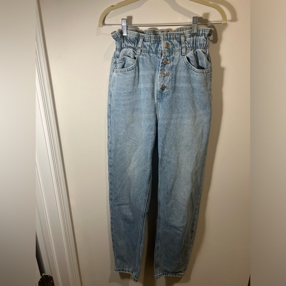 Zara High Rise Paper Bag Waist Jeans - Picture 1 of 11